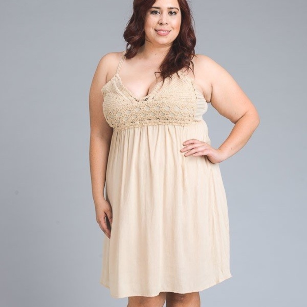 NEW PLUS SIZE  1X-3X Spaguetti Strap Crochet Dress